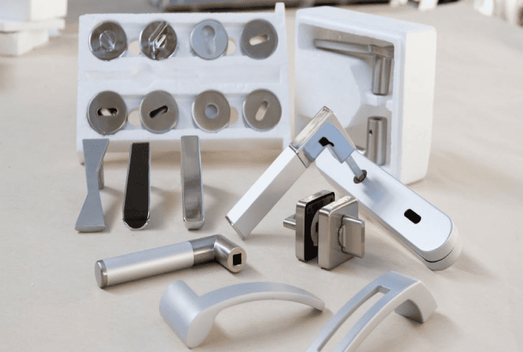 Quincaillerie de porte serrures poignées cylindres et accessoires en Tunisie
