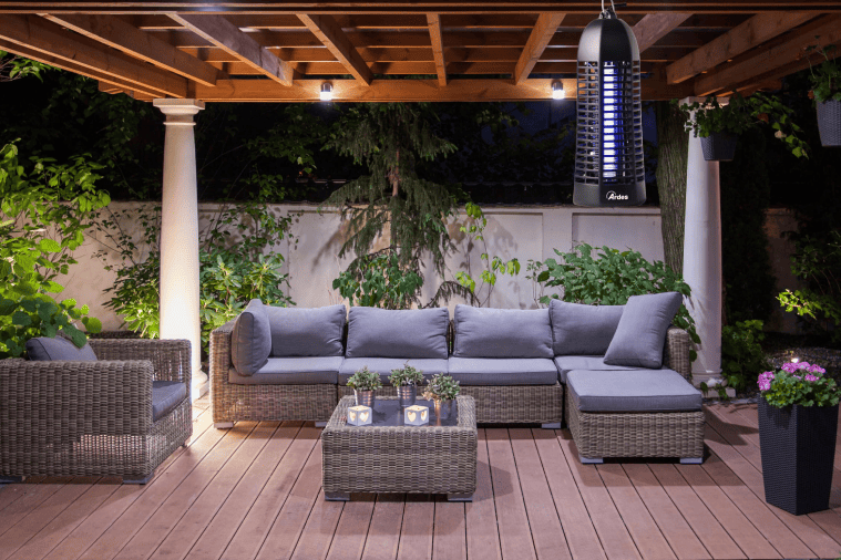Moustiquaire électrique pour terrasse couverte en Tunisie